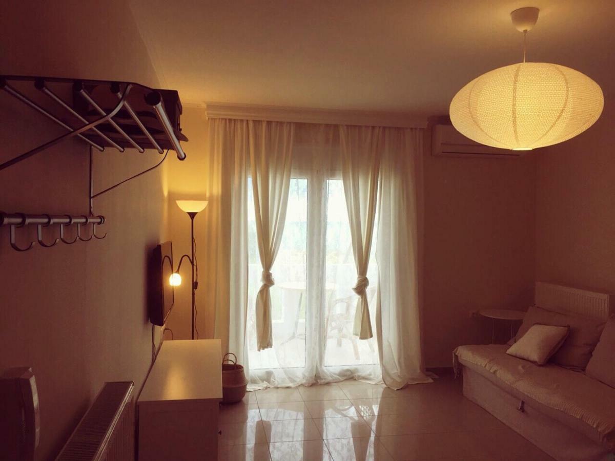 Goldfish Seaside Luxury *